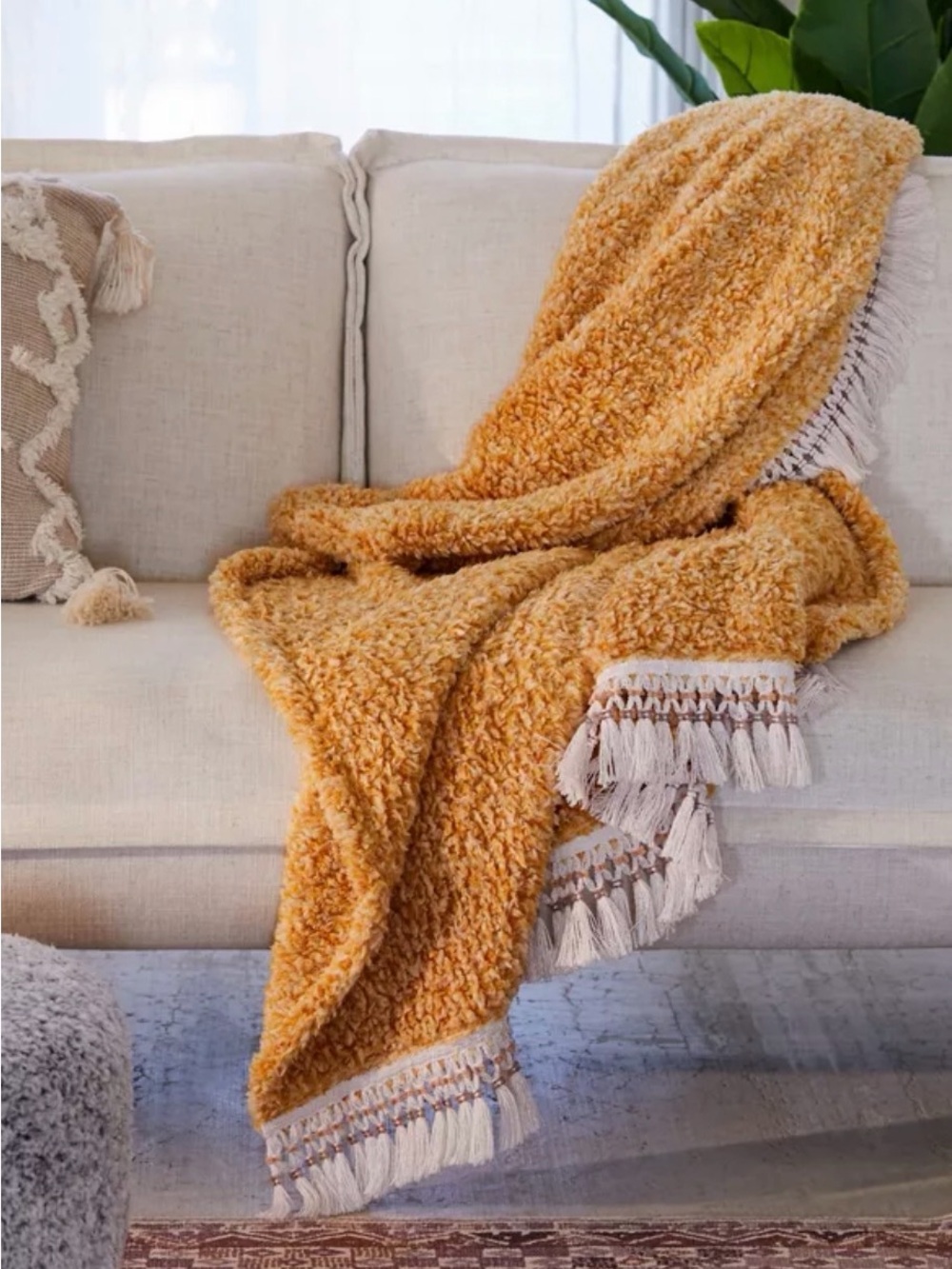 Urban Outfitters - UO Home - Gold Amped Fleece Fringe Trim Throw Blanket